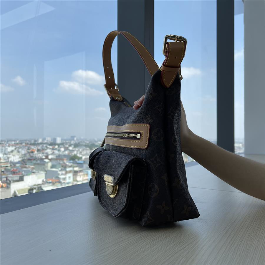 img-review-Túi xách Louis Vuitton đeo vai cao cấp loai 1
