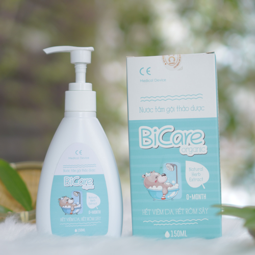 Sữa Tắm Gội Thảo Dược BiCare Organic 150ml Trị Viêm Da, Rôm Sảy Trẻ Sơ Sinh