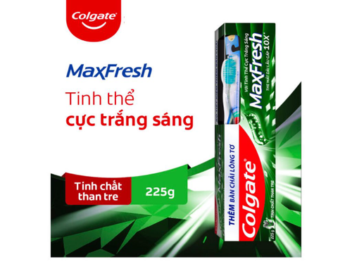 Bộ bàn chải đánh răng và kem đánh răng Colgate MaxFresh tinh chất than tre 225g