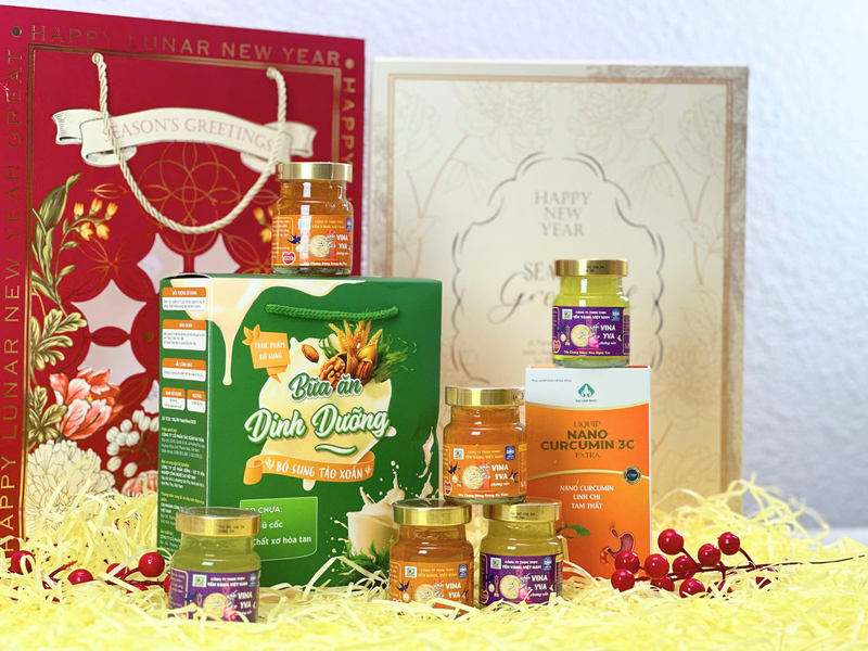 SET QUÀ - TẾT PHÚC LÀNH SUM VẦY