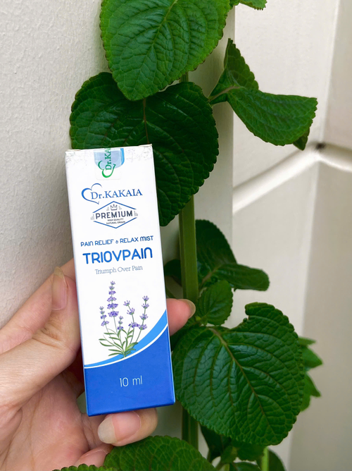 XỊT TINH DẦU GIẢM ĐAU MỎI CỔ VAI GÁY 10ml - TRIOVPAIN - Dr.Kakaia