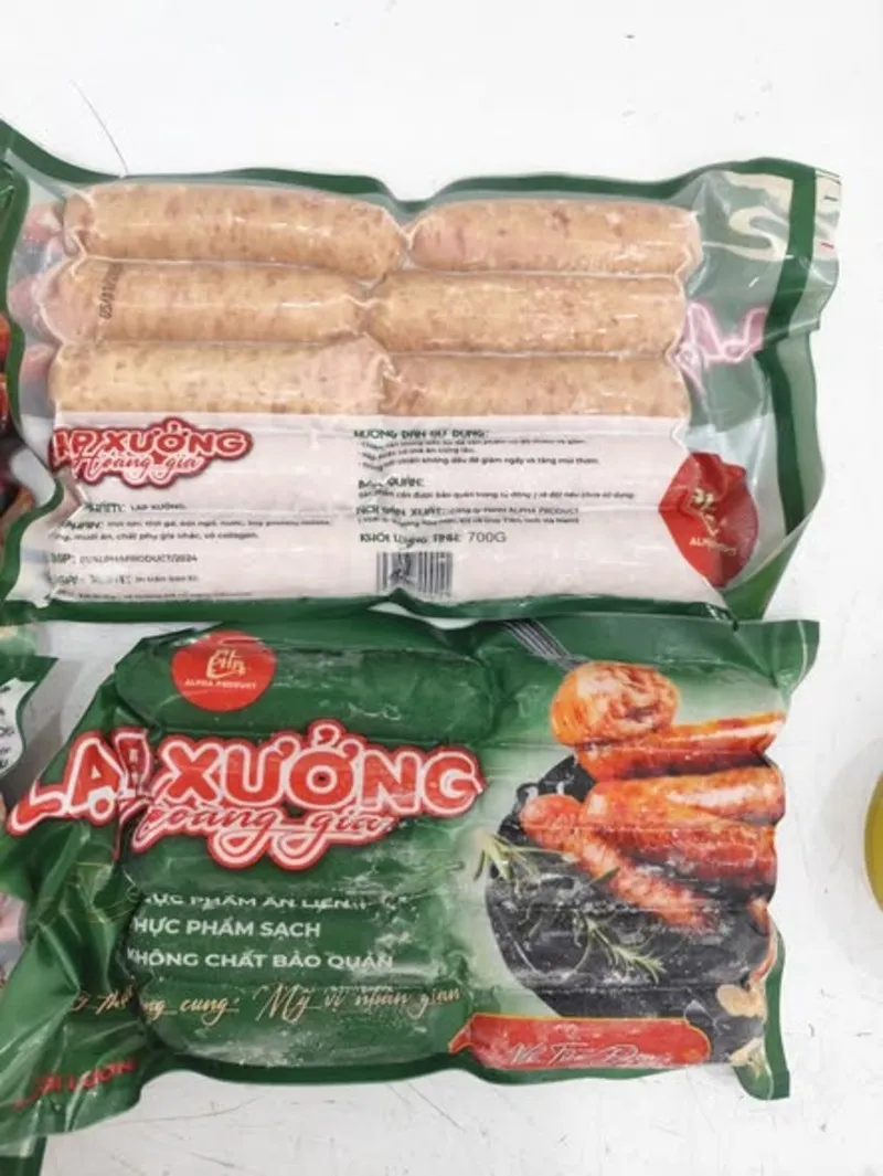 Combo 10 gói Lạp Xưởng Nướng Đá Hoàng Gia ( tặng kèm bột ớt khoái khẩu )